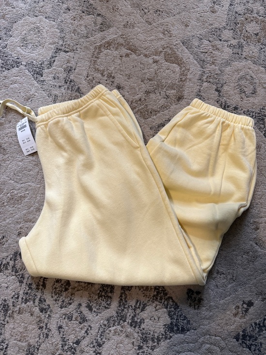 Hollister Pants - Hollister baggy fleece joggers NWT!